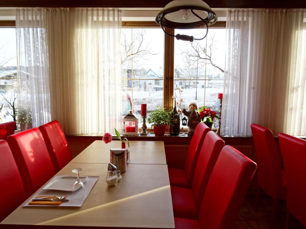 Hotel Gasthof Forelle ซีกส์ดอร์ฟ ภายนอก รูปภาพ