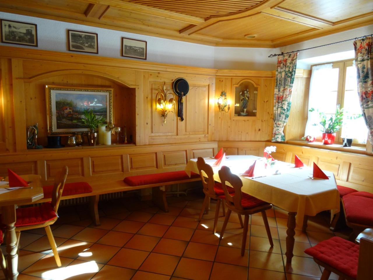 Hotel Gasthof Forelle ซีกส์ดอร์ฟ ภายนอก รูปภาพ