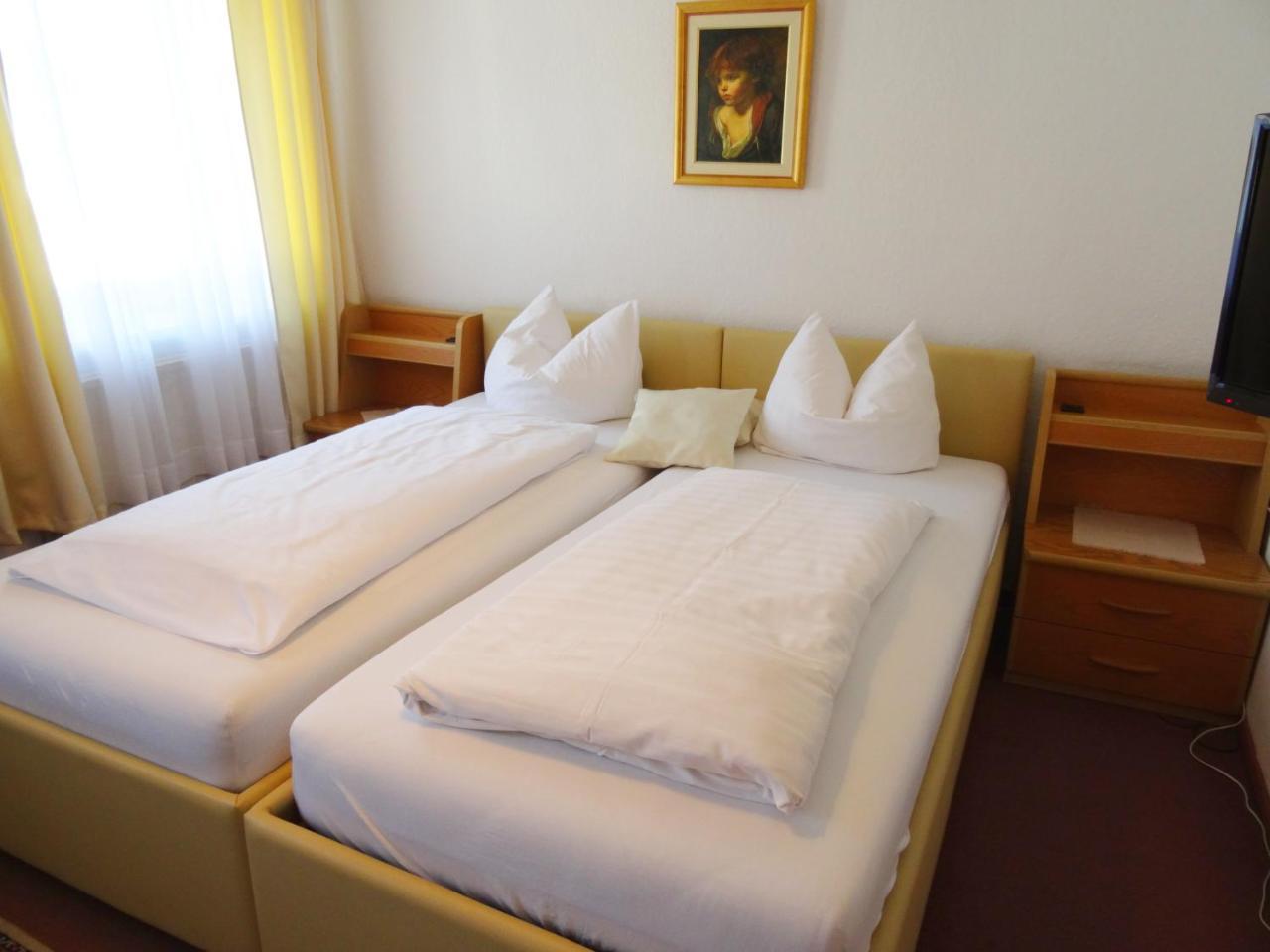 Hotel Gasthof Forelle ซีกส์ดอร์ฟ ภายนอก รูปภาพ