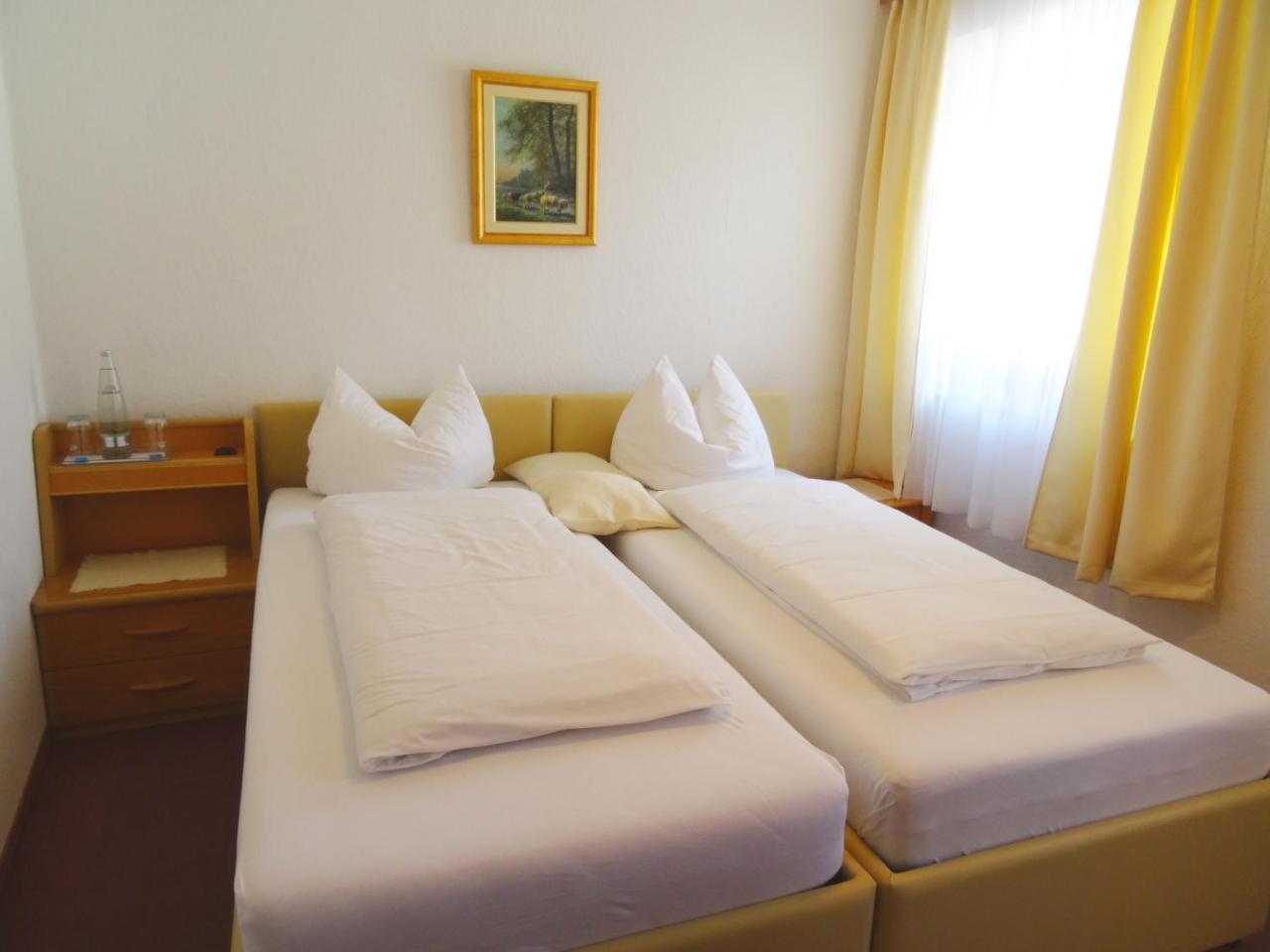 Hotel Gasthof Forelle ซีกส์ดอร์ฟ ภายนอก รูปภาพ